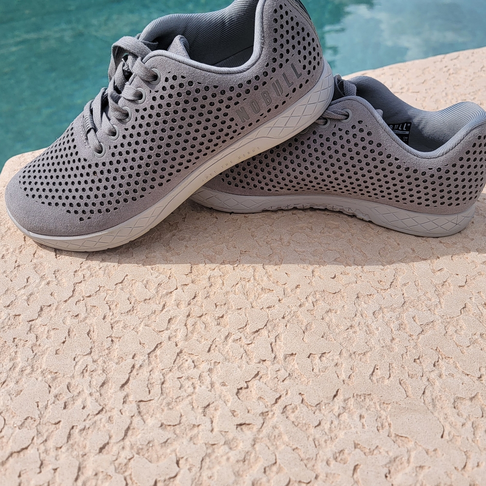 NOBULL NWOT Gray Suede Trainers Womens Size 8